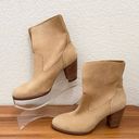 UGG  “Thames” Nude Suede Leather Ankle Heeled Boots in Wet Sand Color Size 6 Photo 1