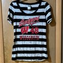 Creative Apparel EUC  Size Large Wisconsin Badger T-Shirt​ Photo 0