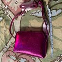 Universal Threads NWT Addison Crossbody Bag Metallic Hot Pink Fuchsia messenger shoulder purse coquette colorful bright neon flashy festival club night out vintage y2k Photo 2