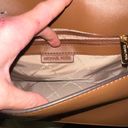 Michael Kors Crossbody Photo 5