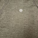 Lululemon Swiftly Tech Shirt Photo 2