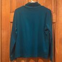 L.L.Bean  women’s  teal turtle neck size large . Photo 1