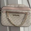 Michael Kors Crossbody Photo 0