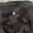 Lululemon  black formation Camo align 8” bike shorts with pockets size 4 Photo 4