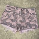 Hudson Jeans Hudson Size 30 Lori Camo Jean Shorts Photo 0