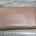 Michael Kors  Jet Set Bi-Fold Leather Wallet Tan Brown Zip Around Photo 3