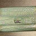 Liz Claiborne Wallet Faux Leather Reptile Croc Green Women Photo 0