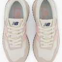 New Balance Women's 237 V1 Classic Sneaker Photo 1