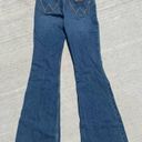 Wrangler  Mae flare leg medium wash jeans 3/4x36 Photo 2