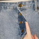 Amuse Society  Light Wash Denim High Waisted Button Fly Cut Off Shorts size 31 Photo 2