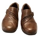 Earth Origins  Brown Leather Womens Size 7.5 Comfort mocasines Photo 1