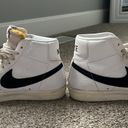 Nike Blazers Photo 4