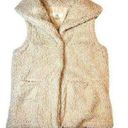 Thread and Supply  cream faux fur vest Photo 0