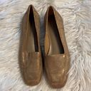 Donald Pliner  Shoes size 7M brand new please see all photos golden color Photo 1