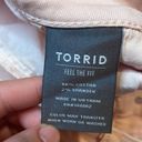 Torrid  5 Inch Vintage Stretch High-Rise Short Pearl Color Size 14 Photo 3