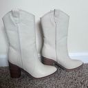 Cream Snakeskin Cowboy Boots White Size 6 Photo 0