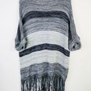 CALIFORNIA MOONRISE Gray‎ Fringe Poncho Sweater Size Large Photo 5