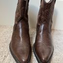 cowgirl boots Size 8.5 Photo 2