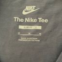 Nike cropped tee Photo 2