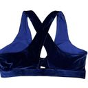 Fabletics NWOT  Oasis Twist Velour Sports Bra Size 4X Velvet Blue Removable Cups Photo 3