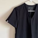 FIGS Casma Three-Pocket Scrub Top™ Size XXS in Black Photo 4