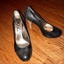 DKNY  VINTAGE RARE  Black Leather & Gold Studded Heels Women's Size 8 Photo 5