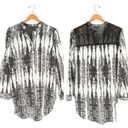 Alberto Makali  Black White Ikat Print Lace Back Hi/Low Tunic Top L Photo 1