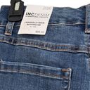 INC  SZ 2/26 Boyfriend Cuffed Jeans Mid-Rise Stretch Distressed Patches Blue New Photo 5