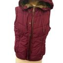 American Eagle  AEO magenta pink zip quilted puffer vest faux fur lined hood med Photo 0