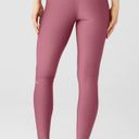 Alo Yoga Highwaist Airlift Legging Photo 2