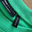 ASOS  Design - Long Sweatshirt in Green Photo 2