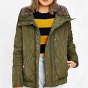 Levi's Levi’s Army Green Faux fur Hooded Puffer Coat Jacket Size M Photo 6