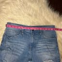 Guess  distressed Bermuda denim shorts sz 30 Photo 5