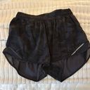 Lululemon Hotty Hot Shorts 4” Black Camo Size 6 Photo 3