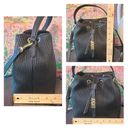 DKNY NWT  2 Way Black Shane Bucket Crossbody or Handbag Photo 4