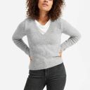 Everlane  Teddy Boucle V Neck Sweater in Grey
Size small Photo 0