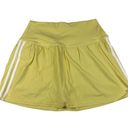 Polo Splits 59 Airweight Crop  & High Waist Skort in Yellow & White Photo 4