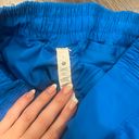 Lululemon Hotty Hot Short 2.5” Photo 3