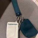 Lululemon Dual Pouch Photo 0