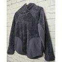 Nike Women's  sherpa fleece pullover warm hoodie sweater size small. Photo 2