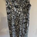 Jones New York  Women's Black/White Sheath Dress Boat Colar V neck size 10 Midi Photo 1