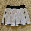 Kyodan  women’s small white / black athletic skort Photo 2