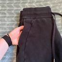 Lululemon High-Rise Scuba Joggers Photo 2