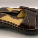 Born concept  BOC Women's Sandals Size 8M Strapped Brown Slip On EUC Photo 7