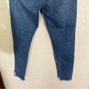 ZARA  Basic Z1975 Denim High Rise Size 8 Raw Hem Skinny Jeans Distressed Size 8 Photo 5