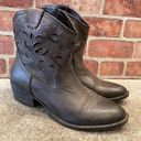 American Eagle  Jesse Women’s Gray western boots size 11 Photo 0