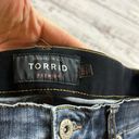 Torrid  bombshell skinny jeans size 14 Photo 4