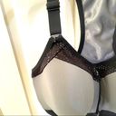 Wacoal  grey and black padded front zip sports  bra Photo 12