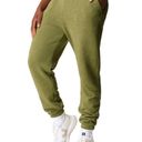 Sweaty Betty Essentials Joggers in Fern Green (Size XS) Photo 2