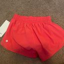 Lululemon Hotty Hot Short 2.5” Photo 3